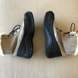 Women’s Ugg winter snow boots